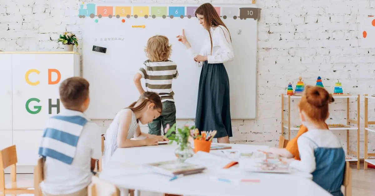 Impacto del colorido en educación: cómo influir en el aprendizaje