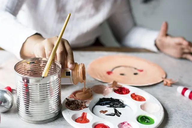 Cómo dominar las técnicas de pintura decorativa